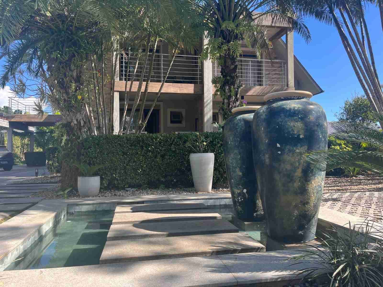 Casa, 8 quartos, 723 m² - Foto 2