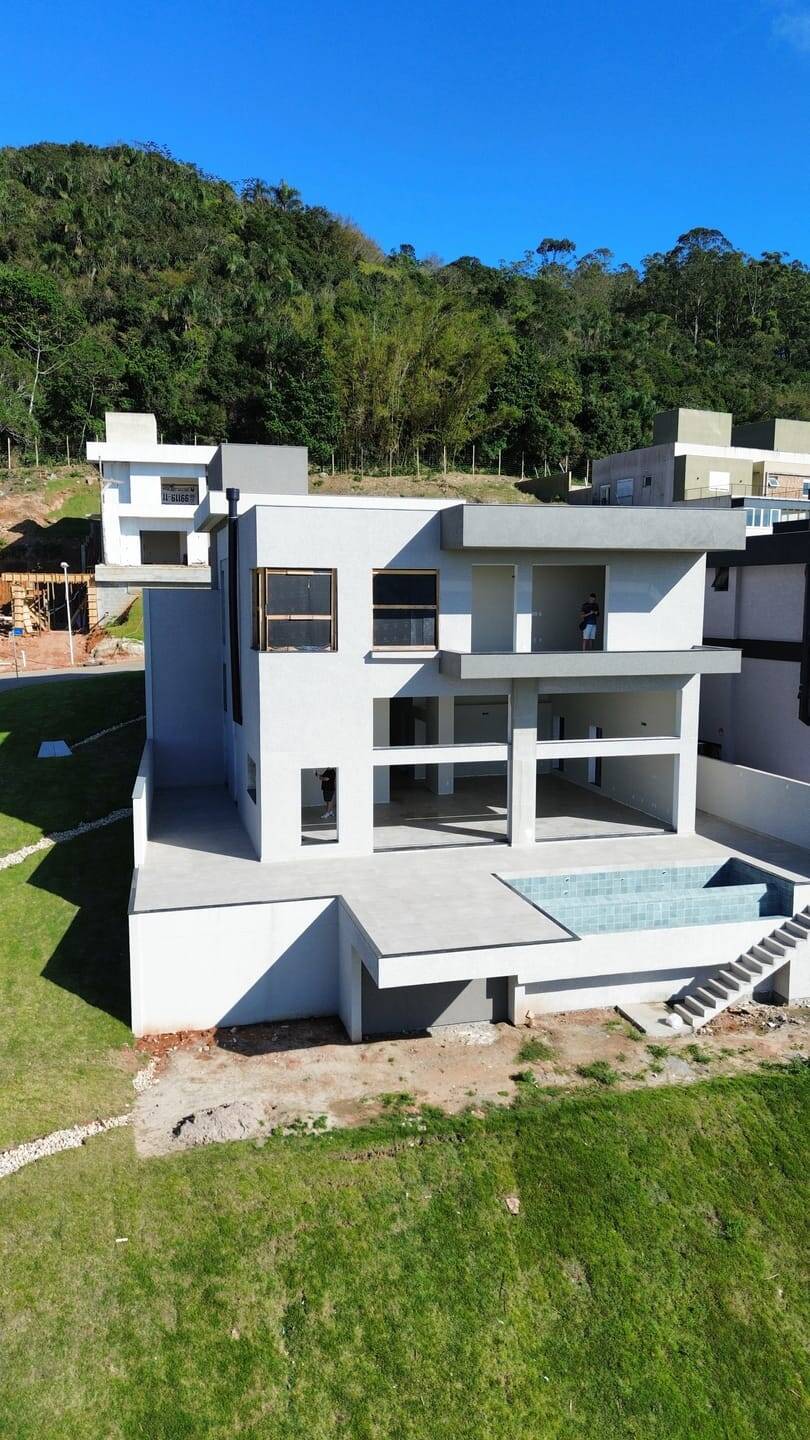 Casa, 4 quartos, 551 m² - Foto 1