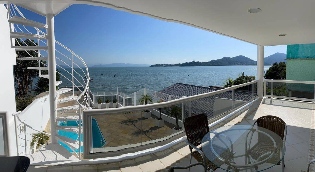 Casa, 4 quartos, 360 m² - Foto 1