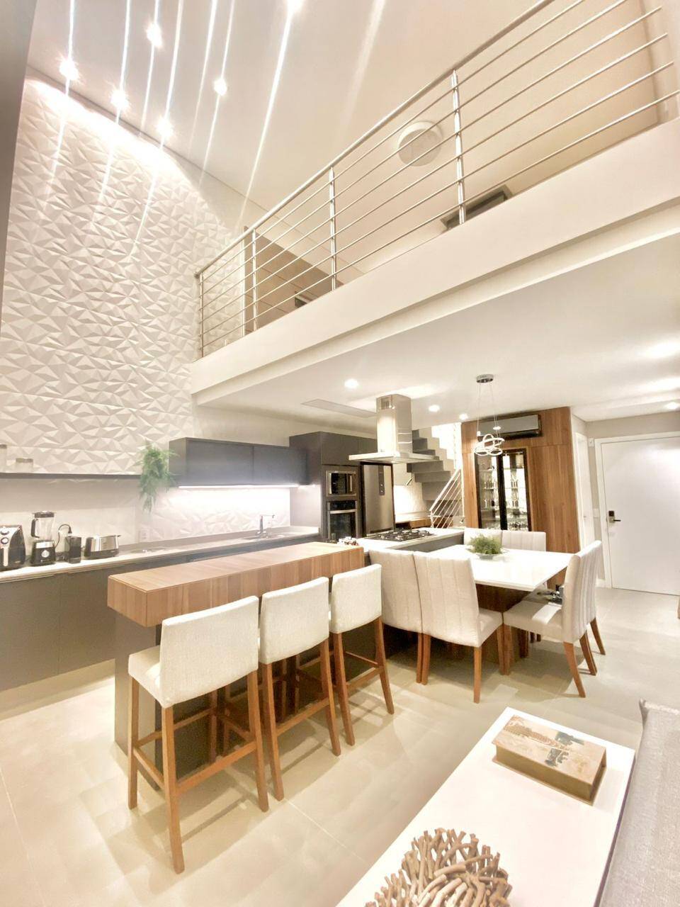 Apartamento, 3 quartos, 135 m² - Foto 2