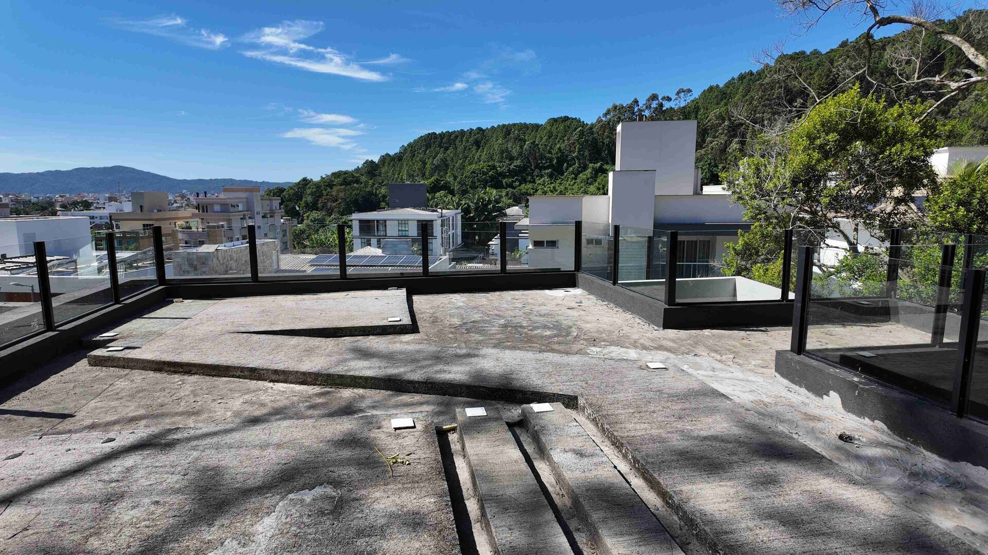 Casa, 3 quartos, 310 m² - Foto 3