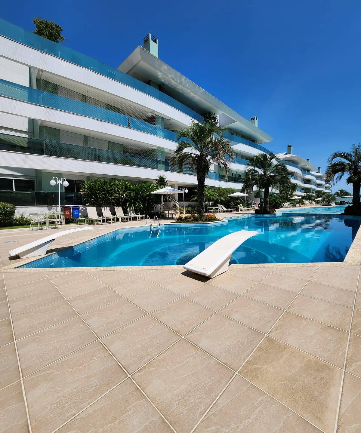 Cobertura, 3 quartos, 266 m² - Foto 1