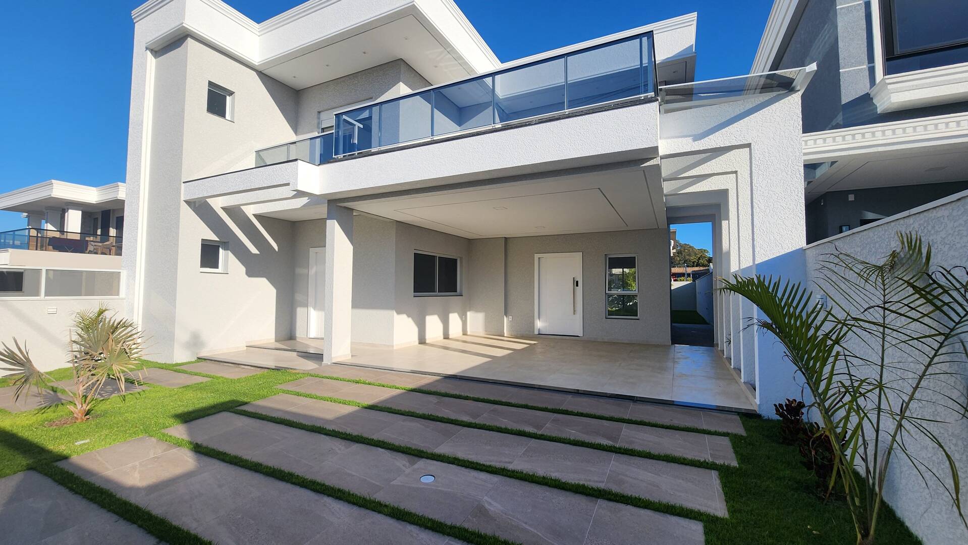 Casa, 3 quartos, 244 m² - Foto 1