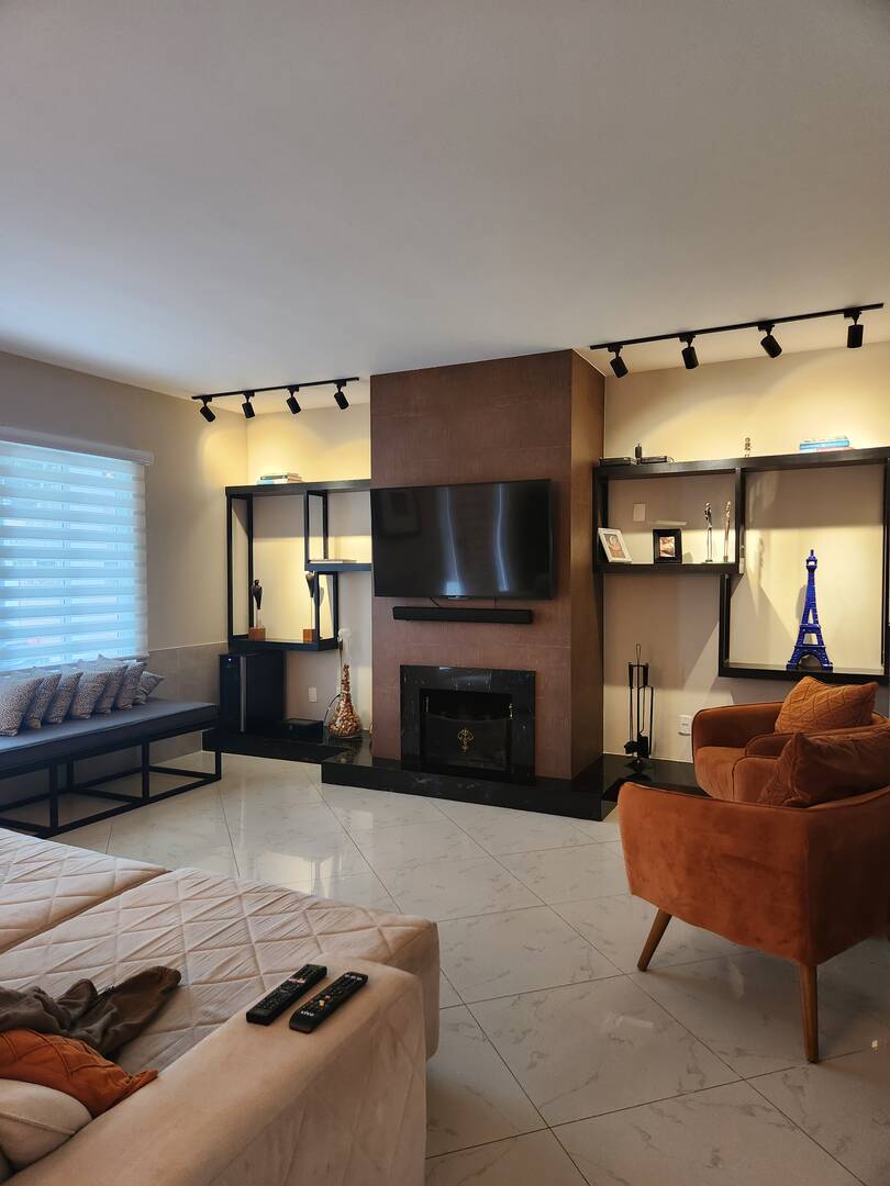 Casa, 5 quartos, 328 m² - Foto 4