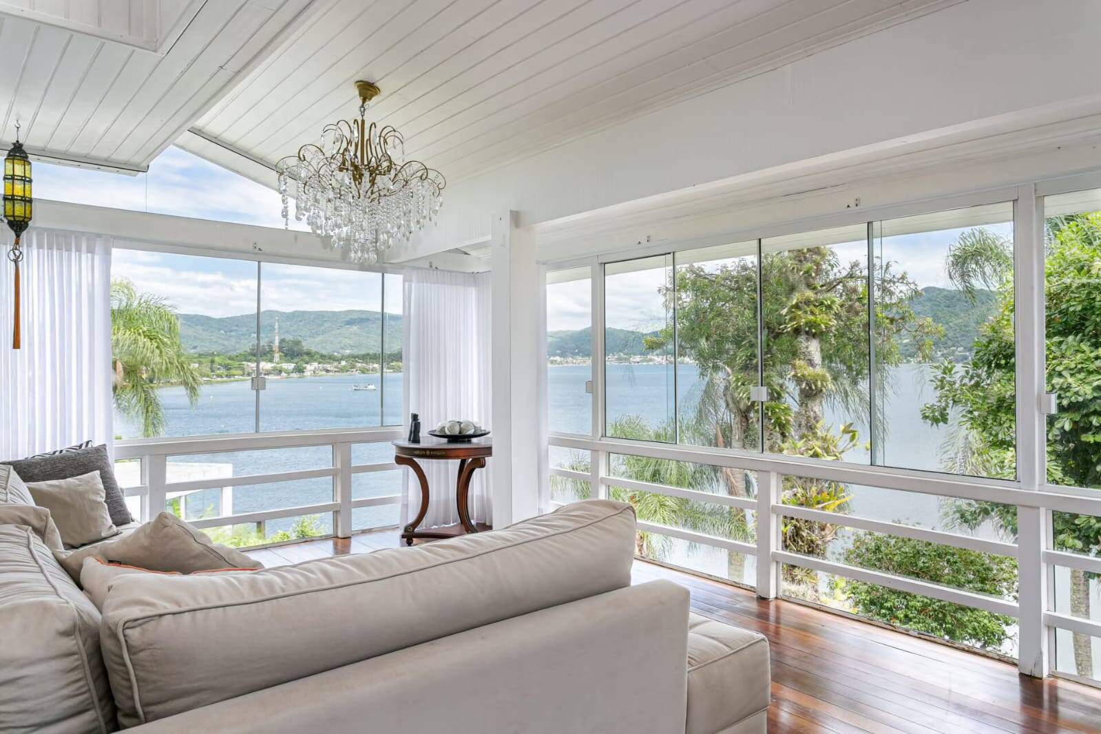 Casa, 4 quartos, 377 m² - Foto 2
