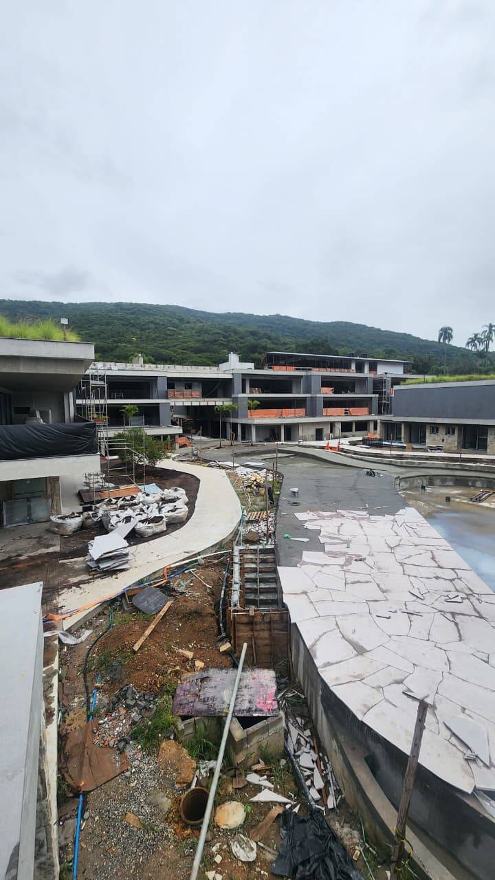 Casa, 4 quartos, 629 m² - Foto 32