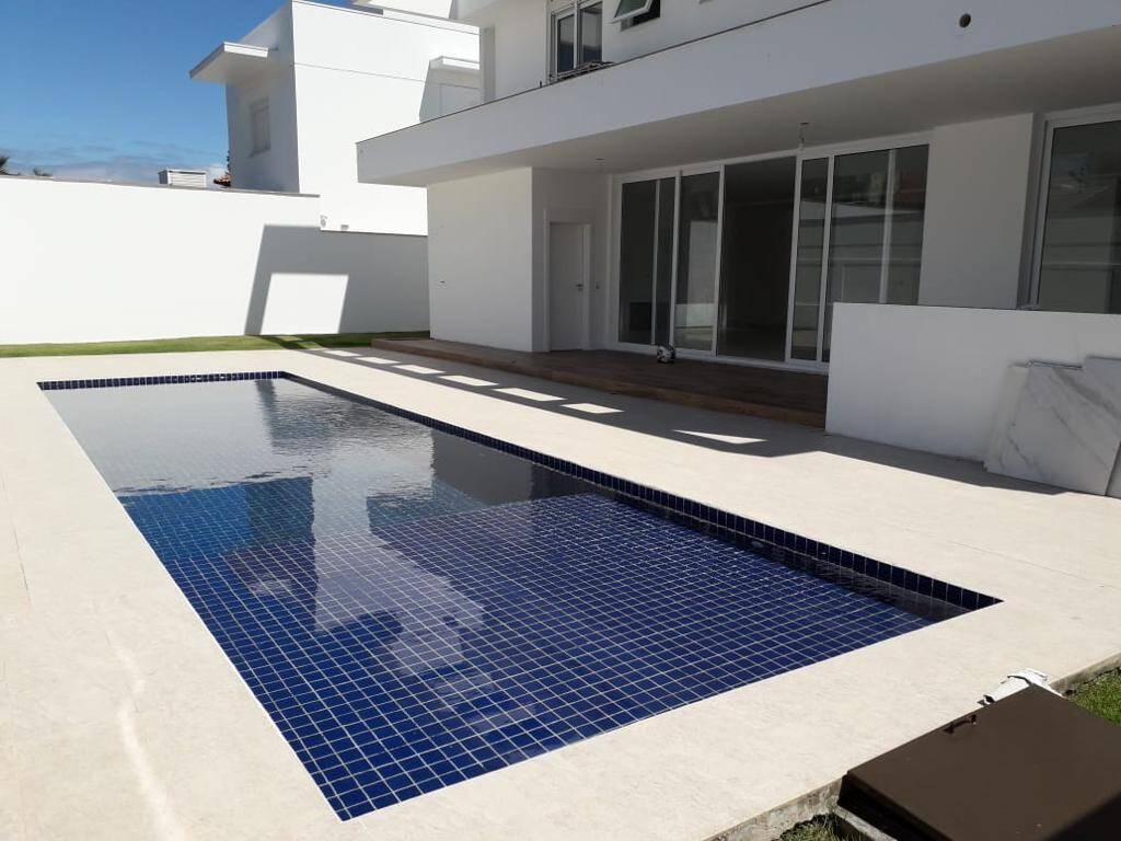 Casa, 4 quartos, 570 m² - Foto 1