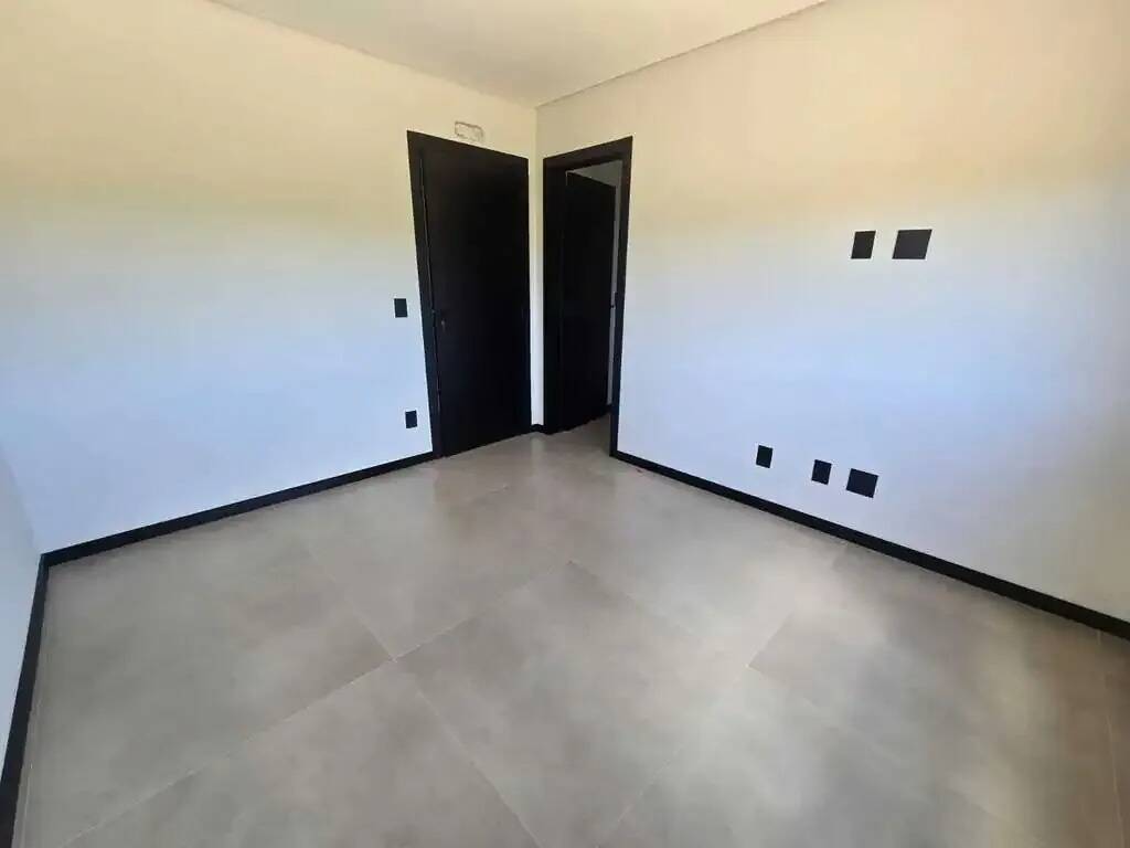 Casa, 3 quartos, 260 m² - Foto 9