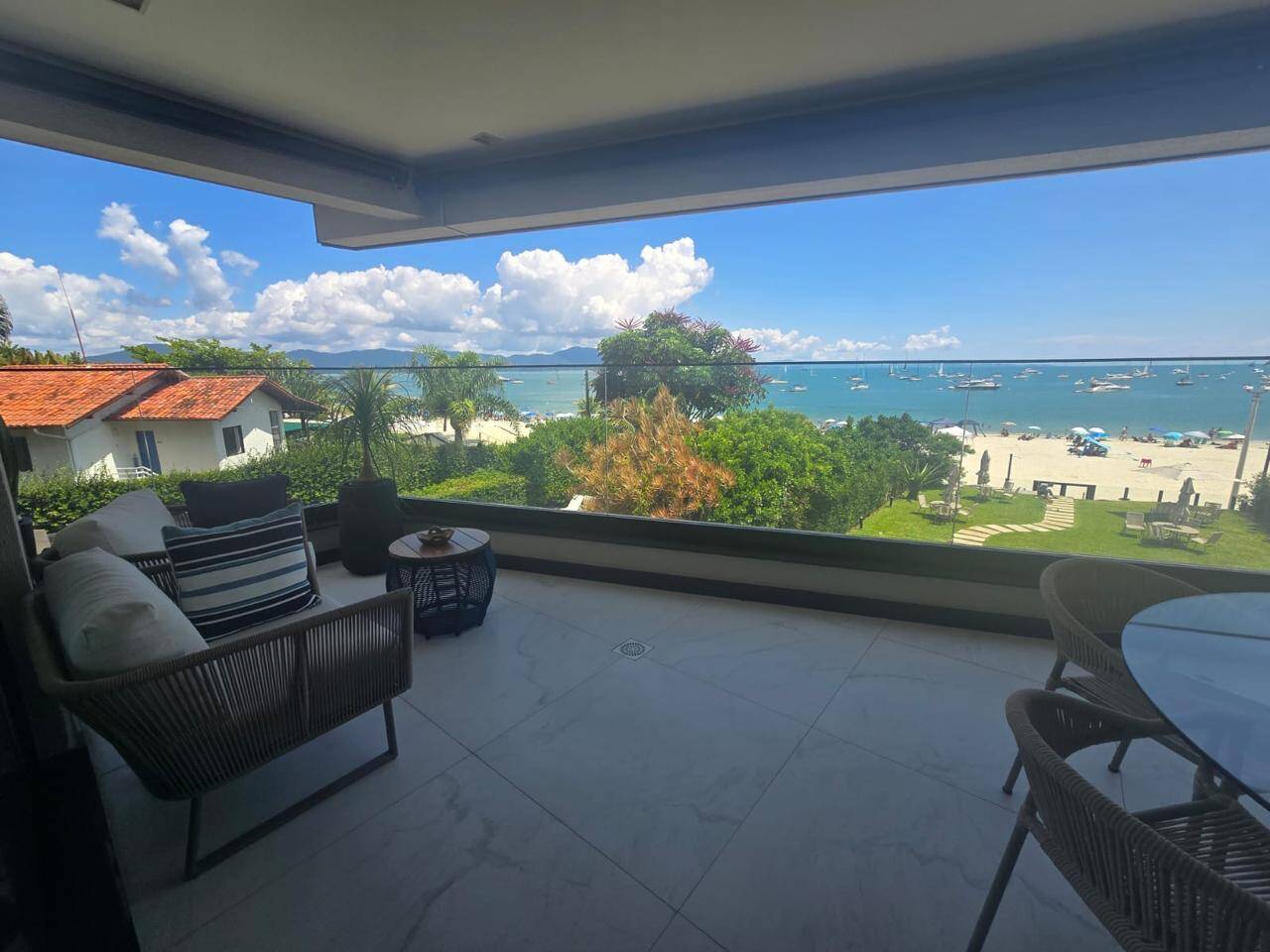 Apartamento, 3 quartos, 253 m² - Foto 1