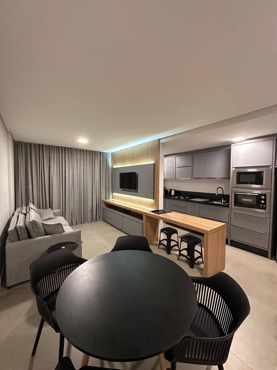 Apartamento, 2 quartos, 77 m² - Foto 1