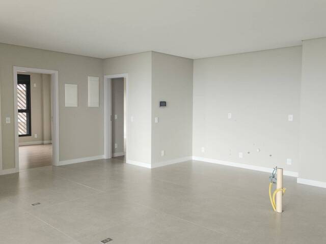 Apartamento para Venda em Florianópolis - 4