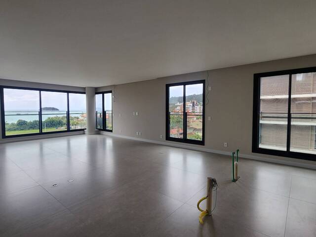 Apartamento para Venda em Florianópolis - 2