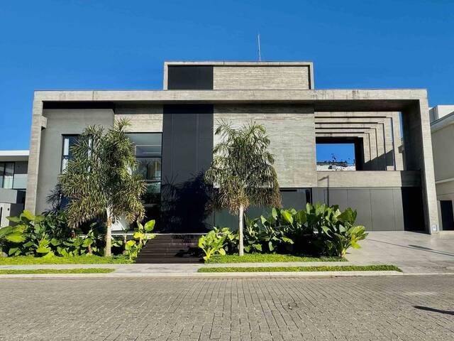 Venda em Jurerê Internacional - Florianópolis