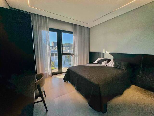 Casa para Venda em Florianópolis - 3