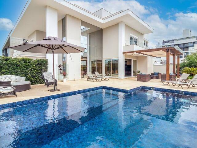 Venda em Jurerê Internacional - Florianópolis