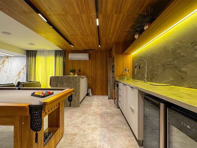 Apartamento para Venda em Florianópolis - 2