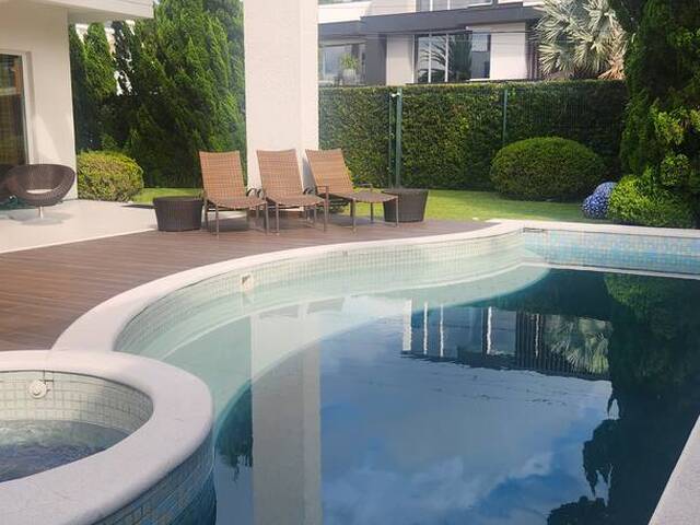 Venda em Jurerê Internacional - Florianópolis