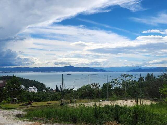 Casa para Venda em Florianópolis - 5