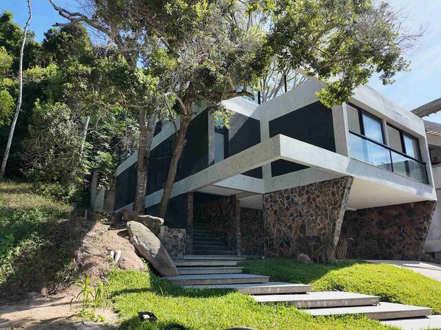 Venda em Canasvieiras - Florianópolis