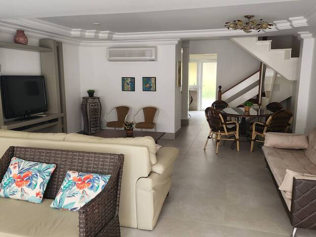 Casa para Venda em Florianópolis - 4