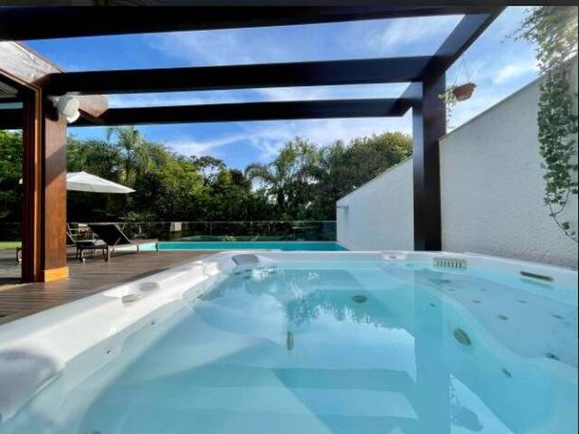 Casa para Venda em Florianópolis - 3